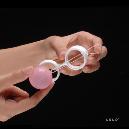 Набор вагинальных шариков LELO Beads, диаметр 3,5 см, изменяемая нагрузка, 2х28 и 2х37 г || 